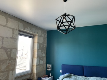 Rénovation intérieure : peinture et plafonds tendus sur mesure en Gironde