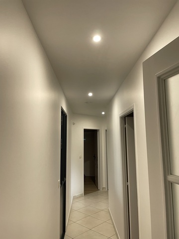 Pose de plafond tendu à Bordeaux : une rénovation élégante et lumineuse signée Philippe Jumeaux